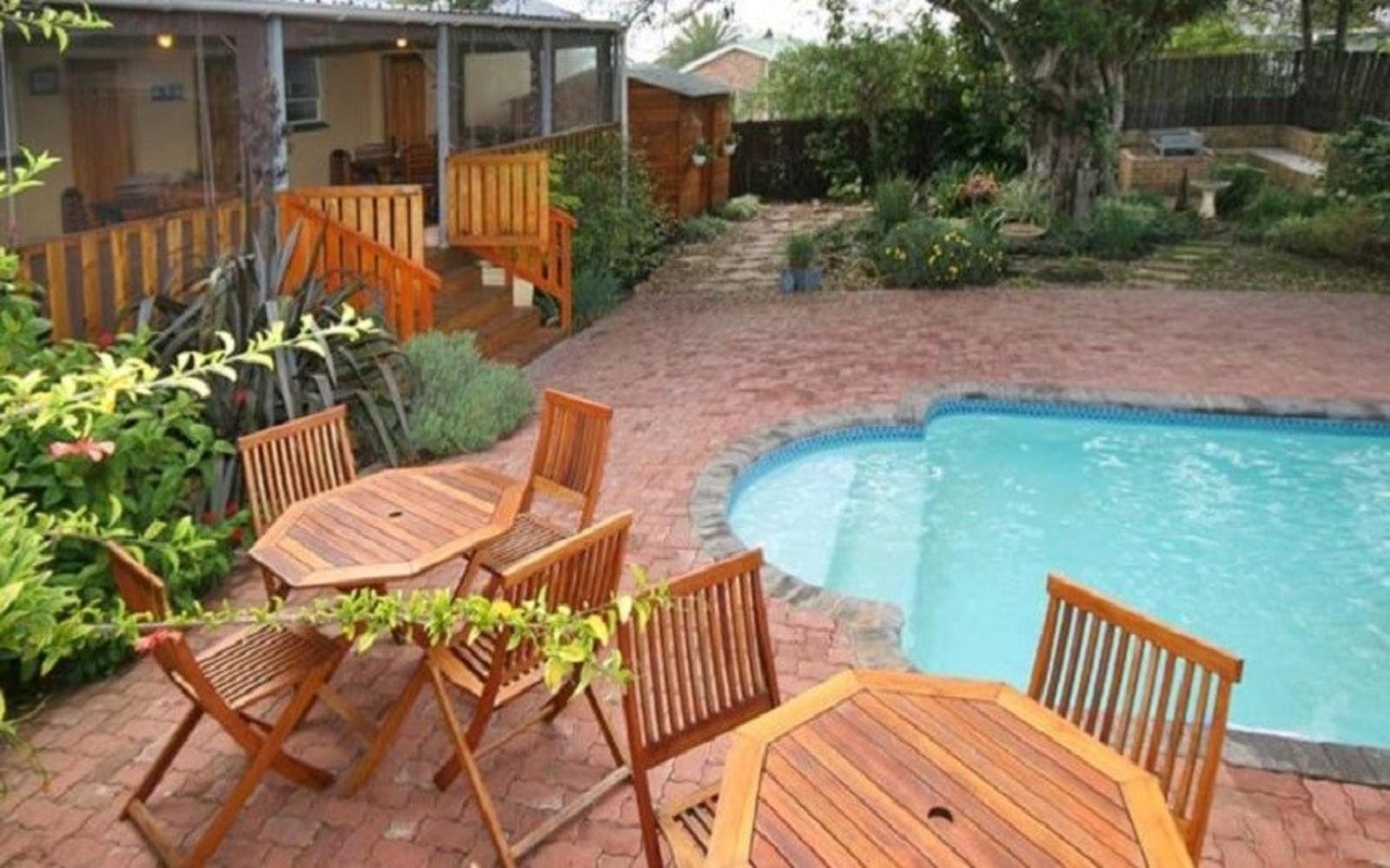 Aquarius Bed And Breakfast Jeffreys Bay Exterior photo