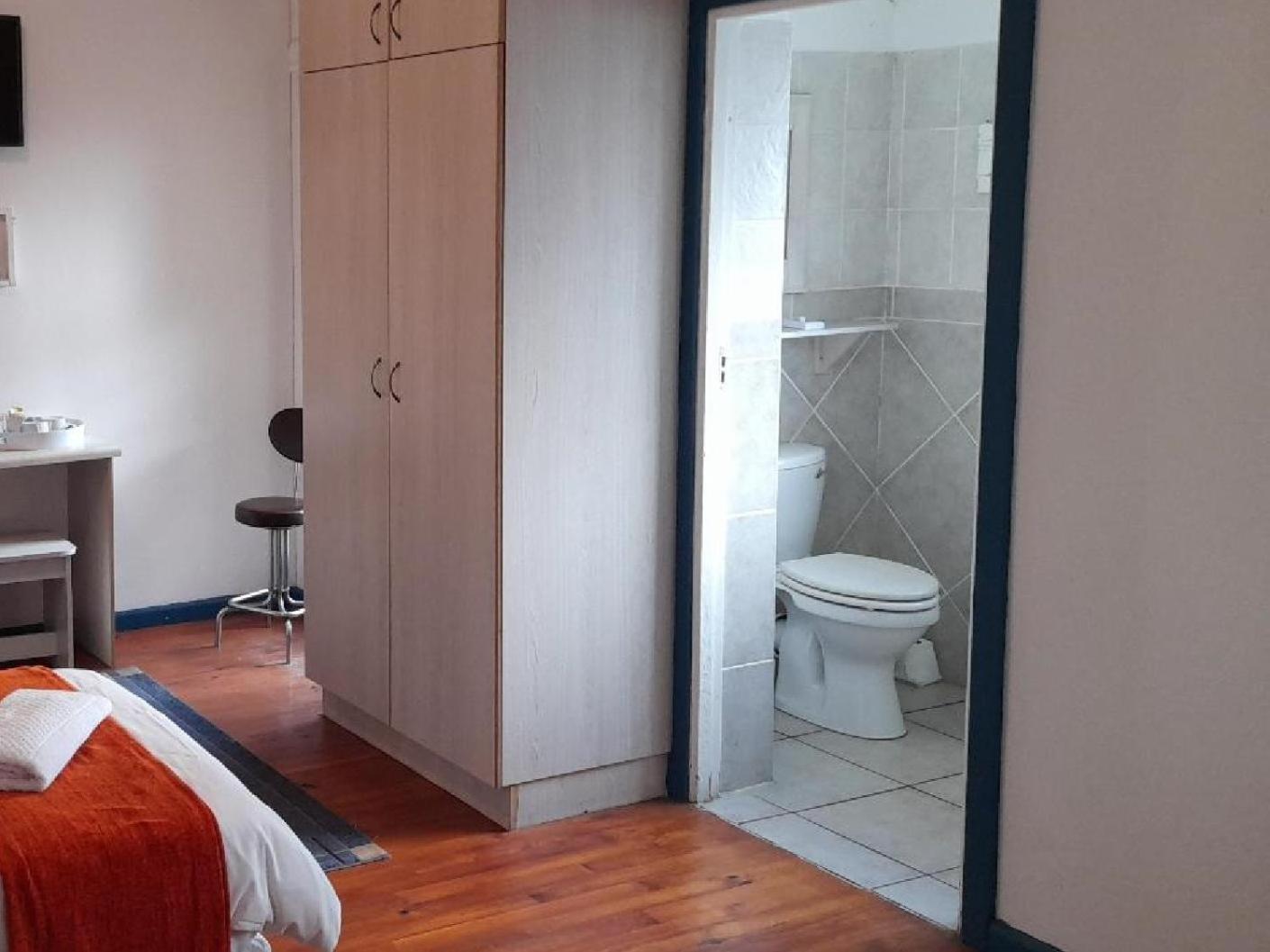 Aquarius Bed And Breakfast Jeffreys Bay Room photo
