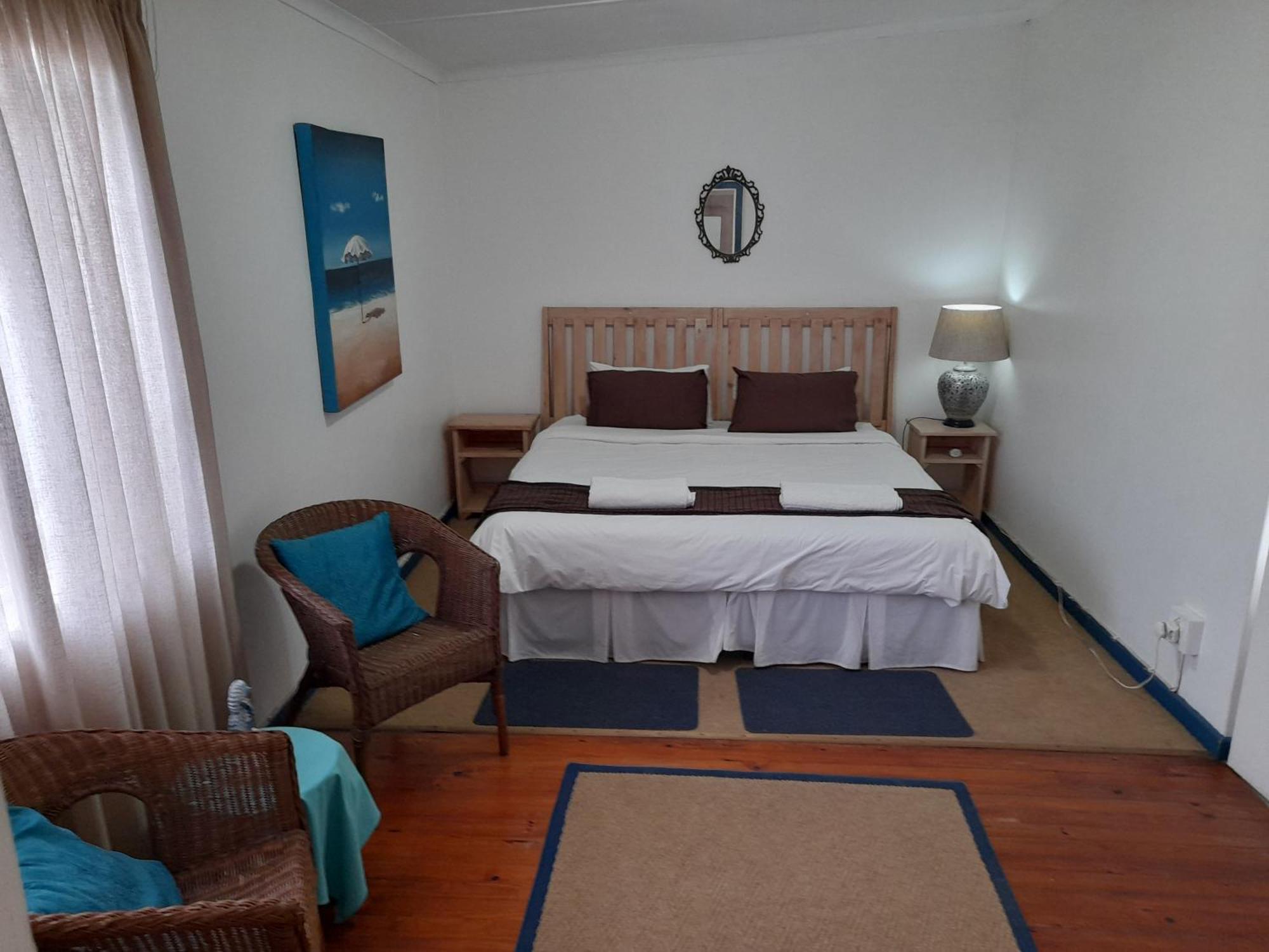 Aquarius Bed And Breakfast Jeffreys Bay Exterior photo